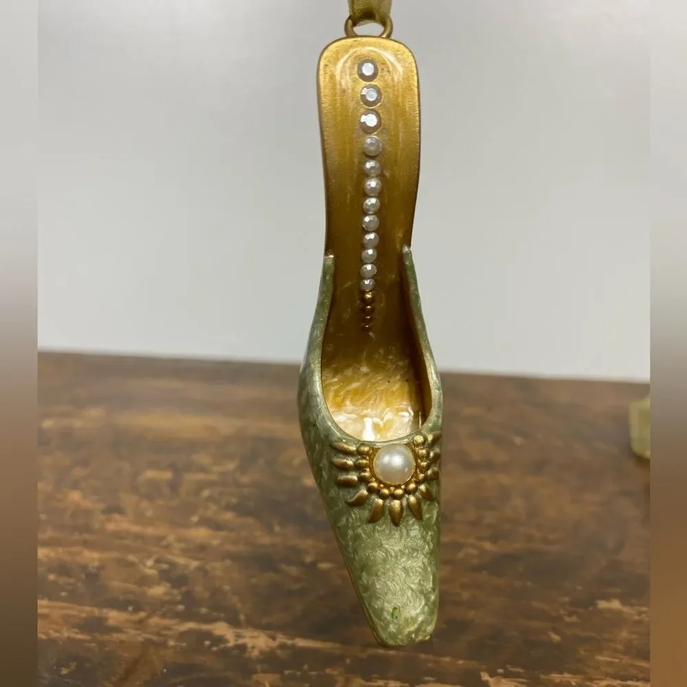 Shoe Christmas ornament/trinket holder 3 1/2 x 1 1/2 inches